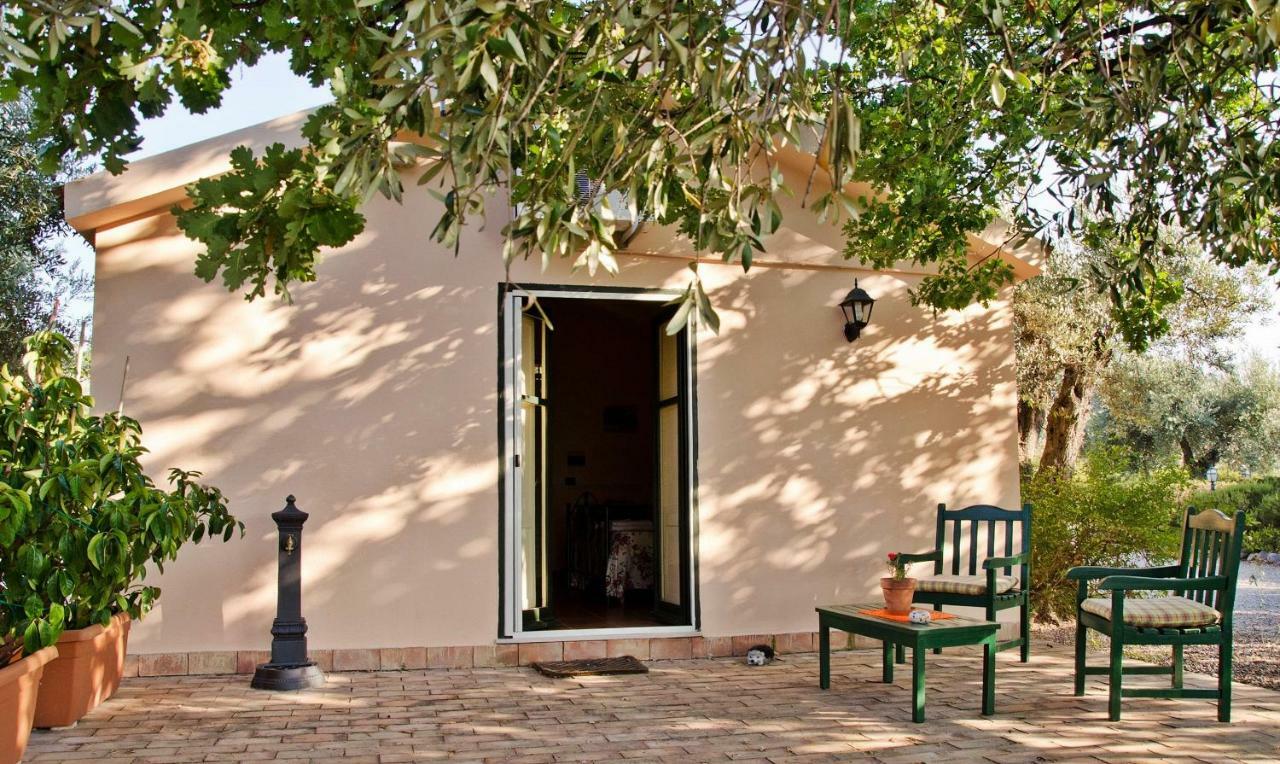 Pathirion B&B Rossano Ngoại thất bức ảnh